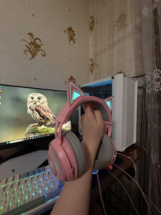 Наушники Razer Kraken Kitty Edition