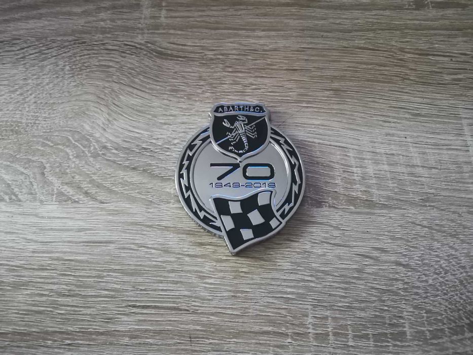 метална емблема Abarth 70th Anniversary