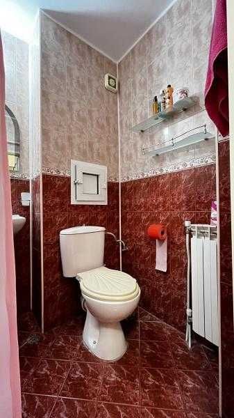 Дава се под наем Двустаен апартамент в Бургас, Славейков - 60 кв.м за 408 € - Снимка #5