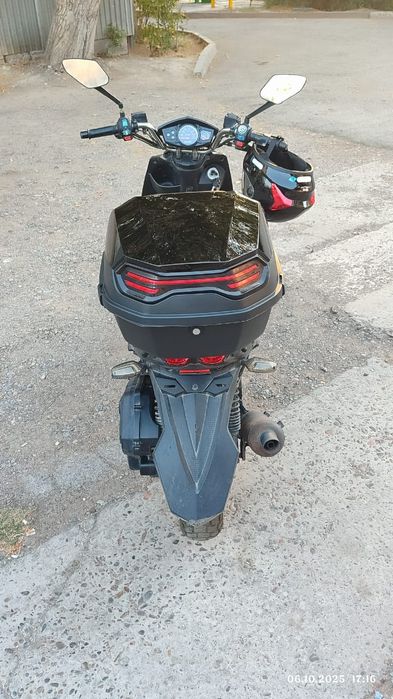 Продам скутер Vento Smart 2