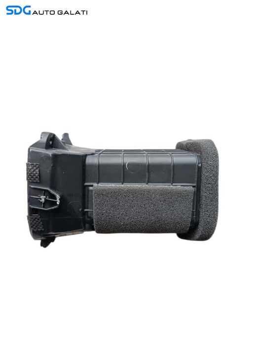 Gura Grila Guri Grile Aer Aerisire Ventilatie Bord Central Dreapta Hyundai Ioniq 2016 - 2019 Cod 84740-G2910 [K6496]
