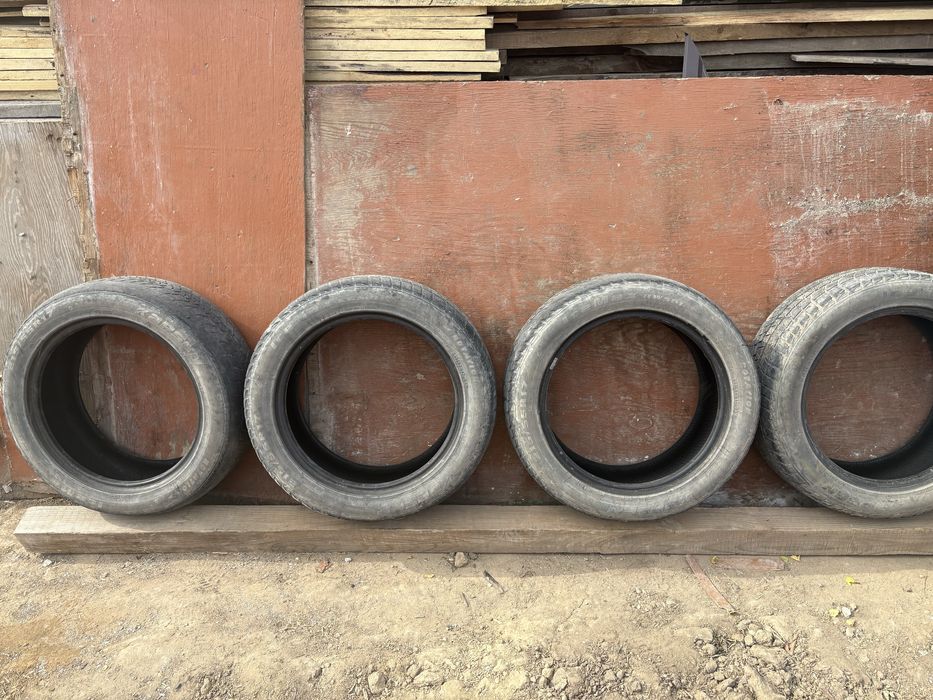 Шины всесезонка б/у 215/55 R17