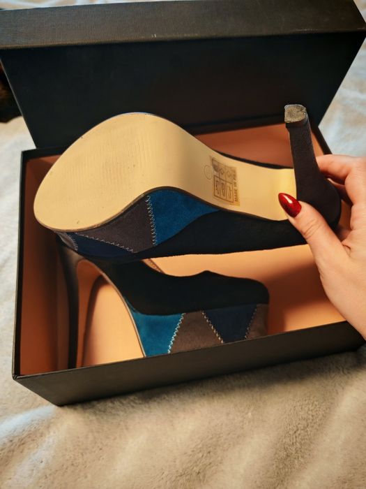 Високи черни обувки на платформа 37