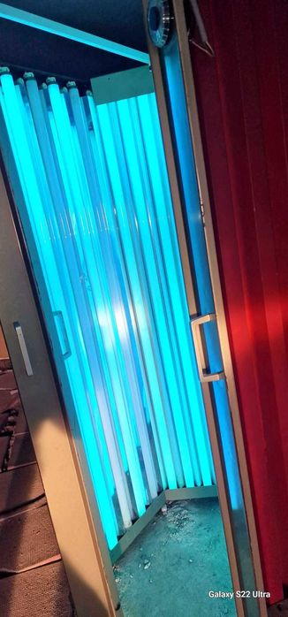 Вертикален солариум