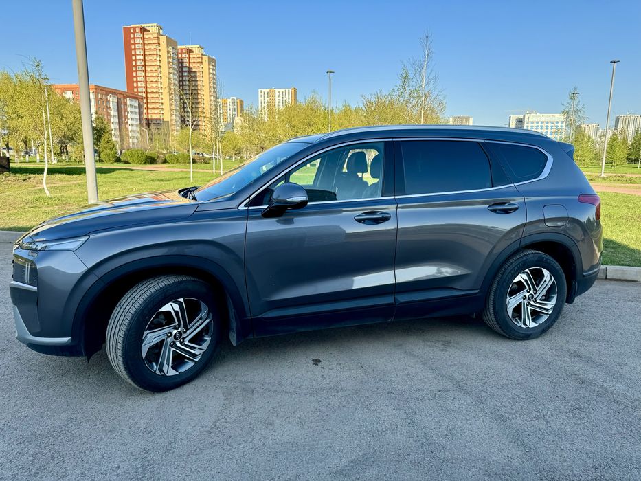 Продам машину на гаранти