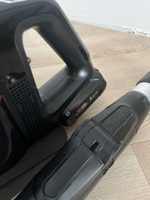 Aspirator Bosch Unlimited 7