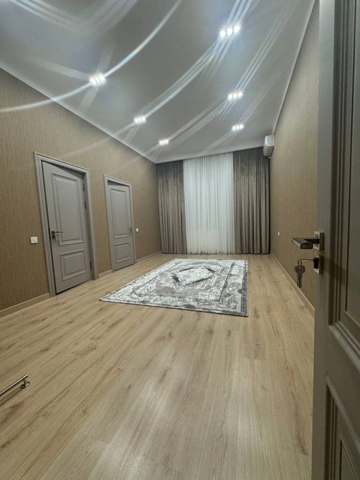 Продаеться 2 участка 3 и 3,5 сотки,евроремонт Юнусабад Тикланиш махала