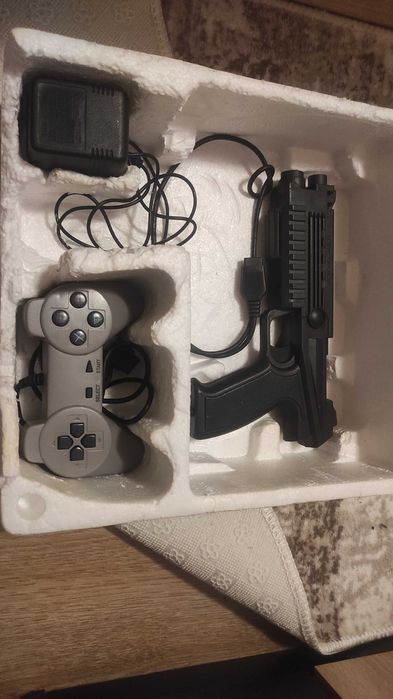 Ретро конзола PolyStation