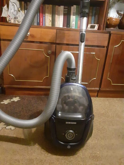 Техника для дома .Пылесос  Самсунг.