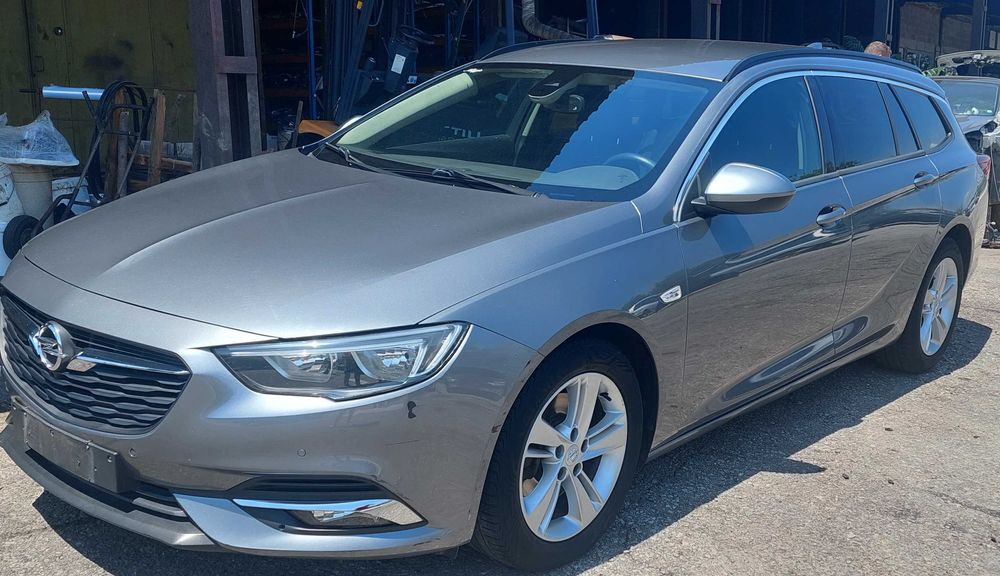 Opel Insignia 2.0 TDCI, Опел Инсигния на Части!
Май 2018