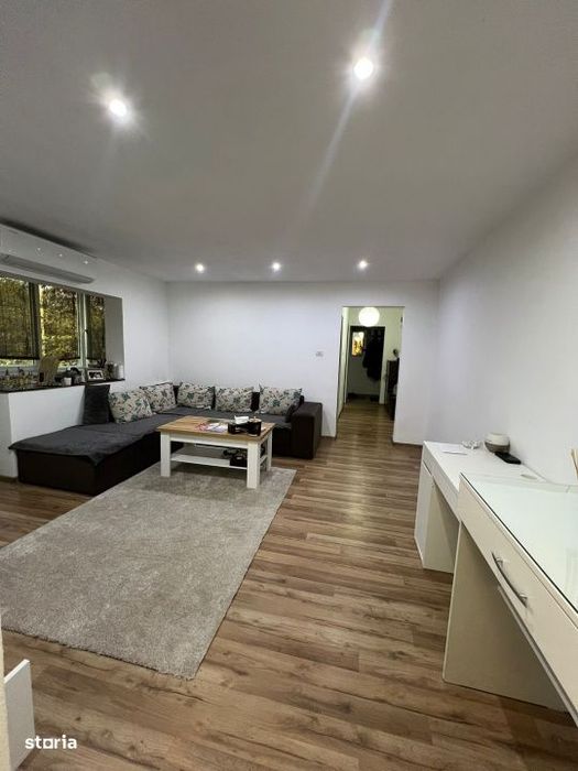 Apartament 3 camere - mobilat si utilat - etaj 2 - zona Lipovei