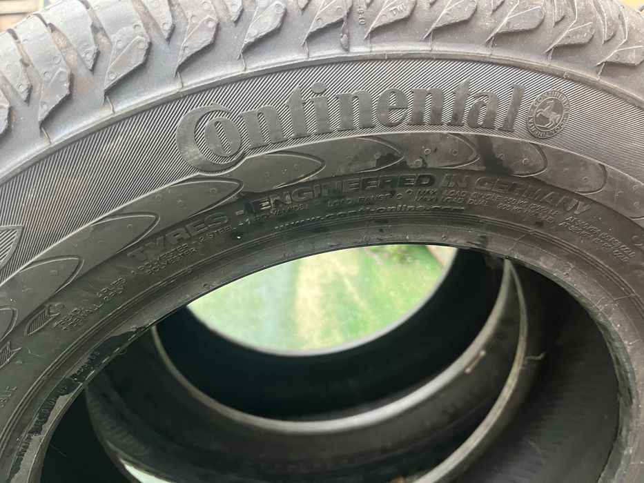 Продавам бусови гуми летни