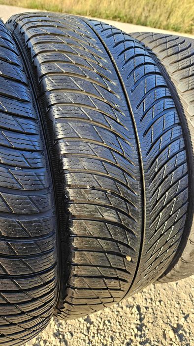 235/45 R18 • Iarna • Michelin Pilot Alpin 5 98V XL | 4 buc | DOT 2023 | Pret/buc
