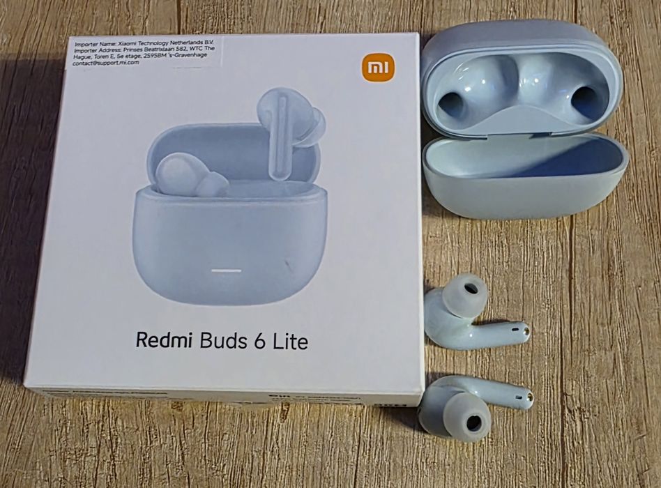 Casti Xiaomi Redmi Buds 6 lite