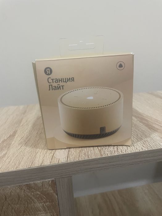 Яндекс калонка алиса