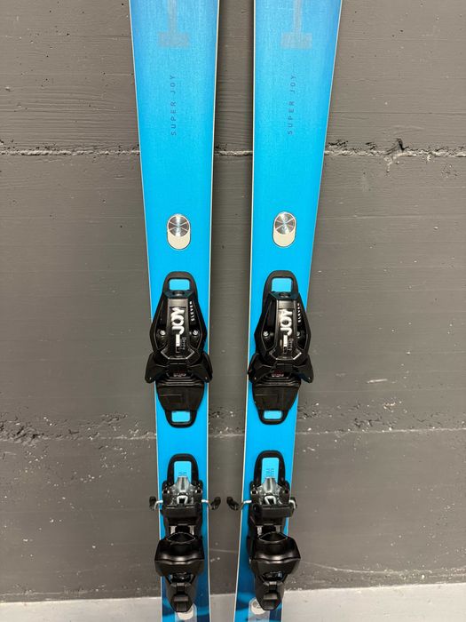 schi head super joy L163cm
