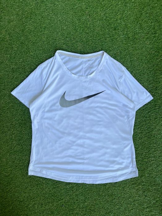 Дамска блузка : Nike Dri-Fit One W T-shirt S