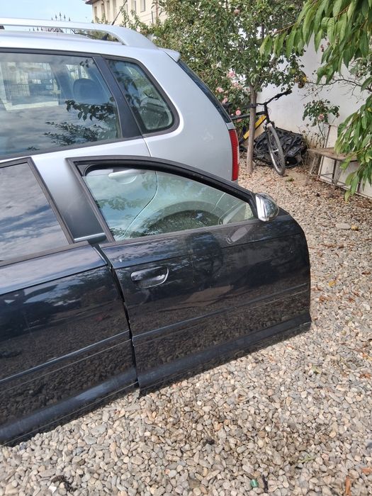 Vând uși de Audi A3 berlină an 2008