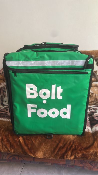 Vand ghiozdan termo de la Bolt!