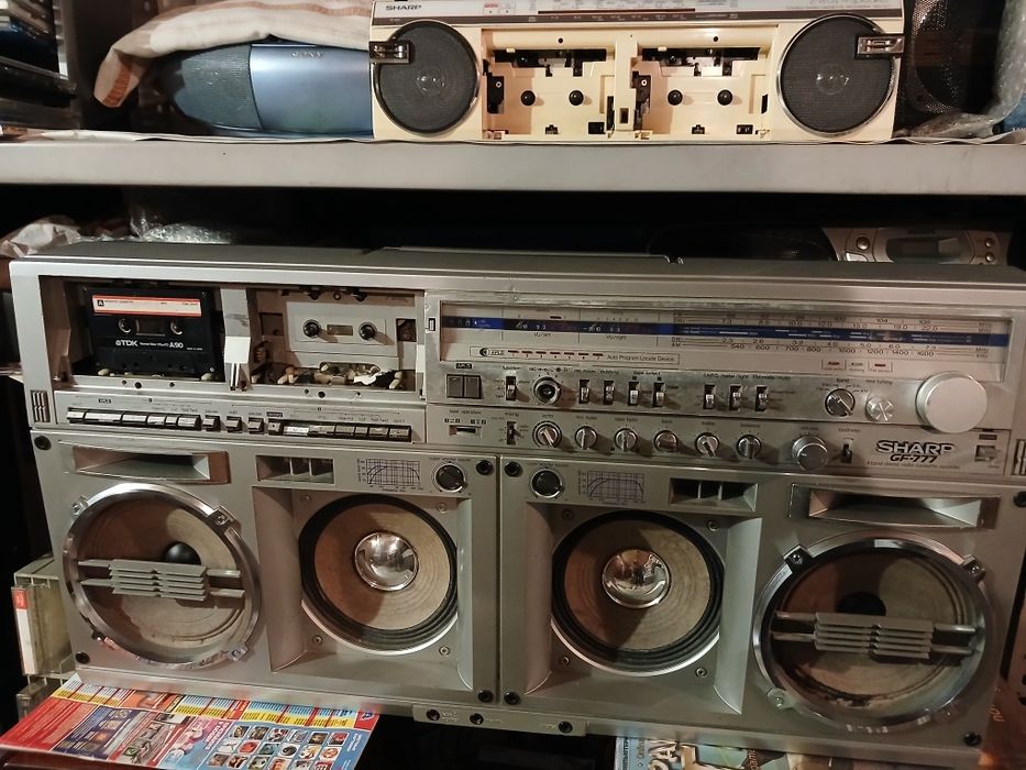 Магнитофон Sharp 777