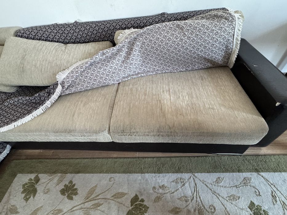 Продам диван угловой