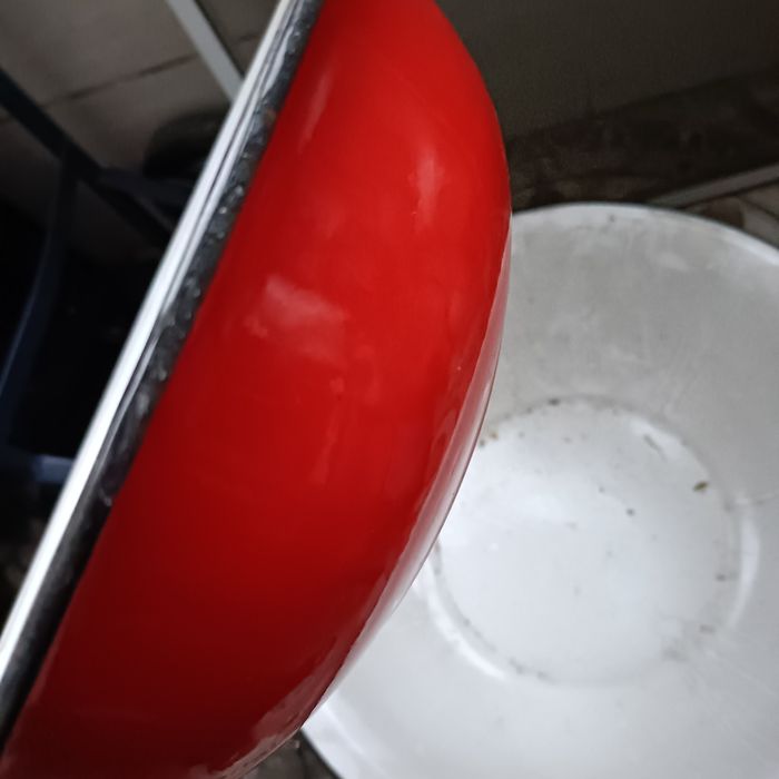 Ligheane metalice emailate