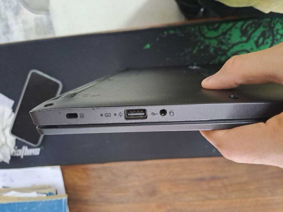 Acer ноутбук COREi3 NVIDIA