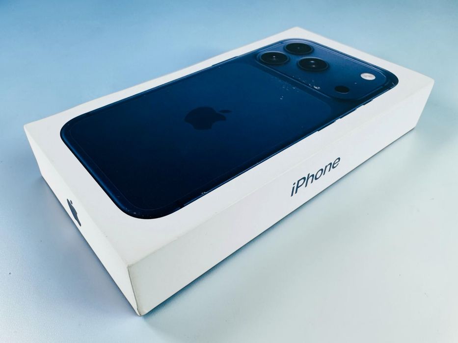 НОВ! Apple iPhone 17 Pro 256GB Deep Blue Гаранция!