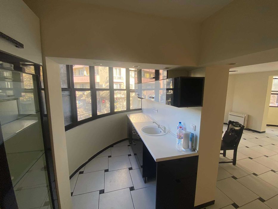 Продава се Многостаен апартамент в Варна, Център - 136 кв.м за 2280 €/кв.м - Снимка #6