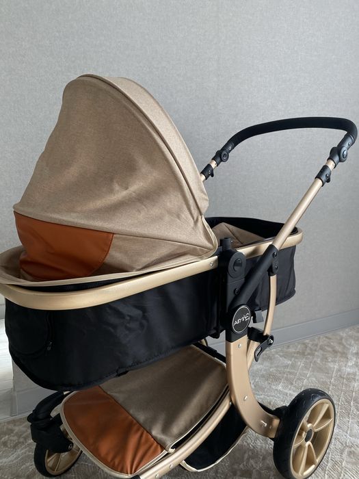 Продам коляску 2 в 1