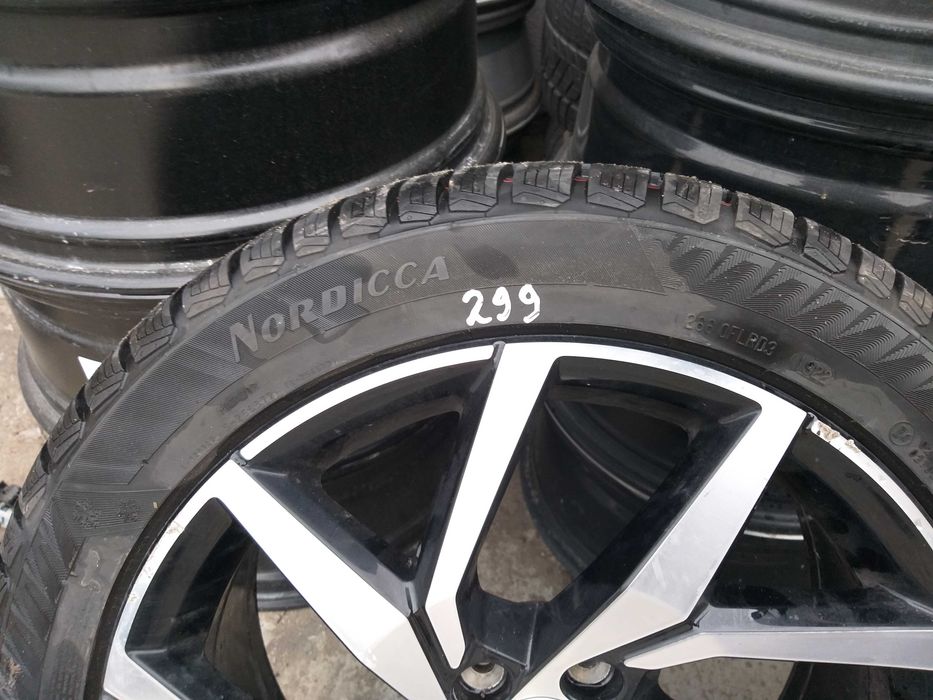 Set 4 anvelope Matador Nordica 235 45 R18 Dot 1922 ci299