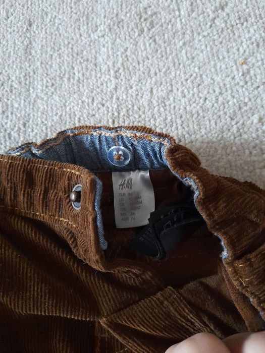 blugi baiat baietel pantaloni raiati h&m 12 18 luni 1 2 ani 
hanorac p