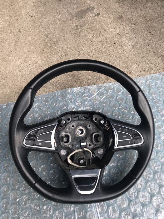 Волан за Рено Renault след 2016 година перфектен!!