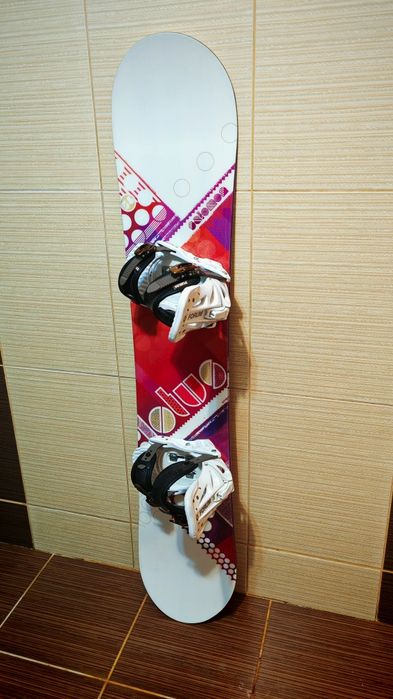 Placa snowboard Salomon 140 cm -boots burton