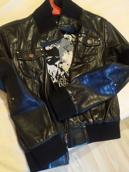 Куртки демисезонные 46 р