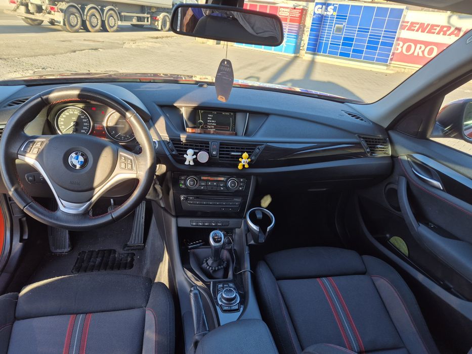 Vând BMW model x1 X-drive