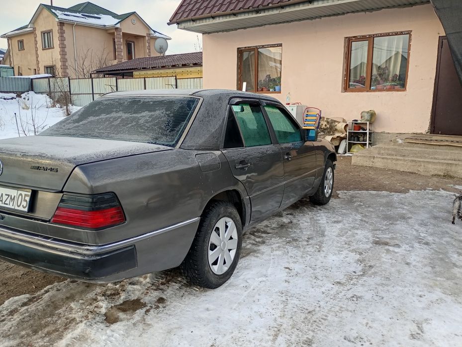 Продам Мерседес 124