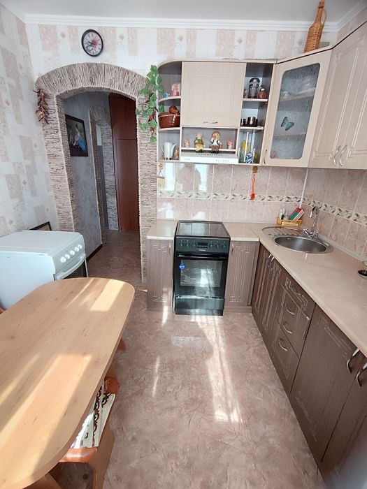 2-комн кв (9-37, 7 эт)