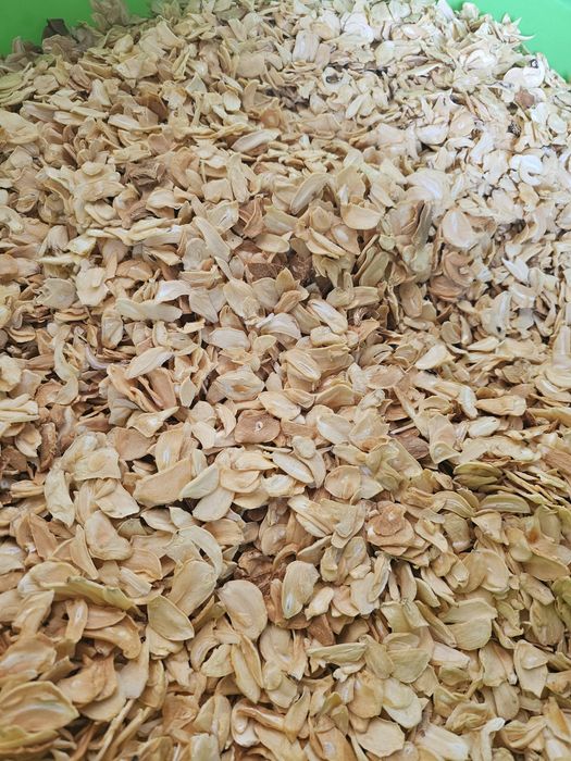 Сущоный чеснок лучшего качества