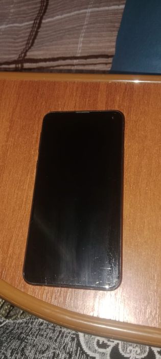 Galaxy s10e    покупать