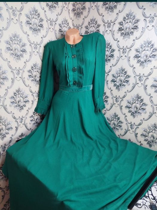 Для радостных моментов платье