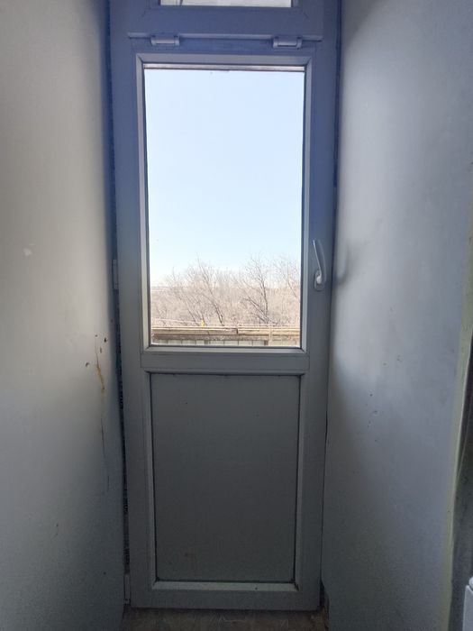 Продаётся 2 комн квартира ОКТ
