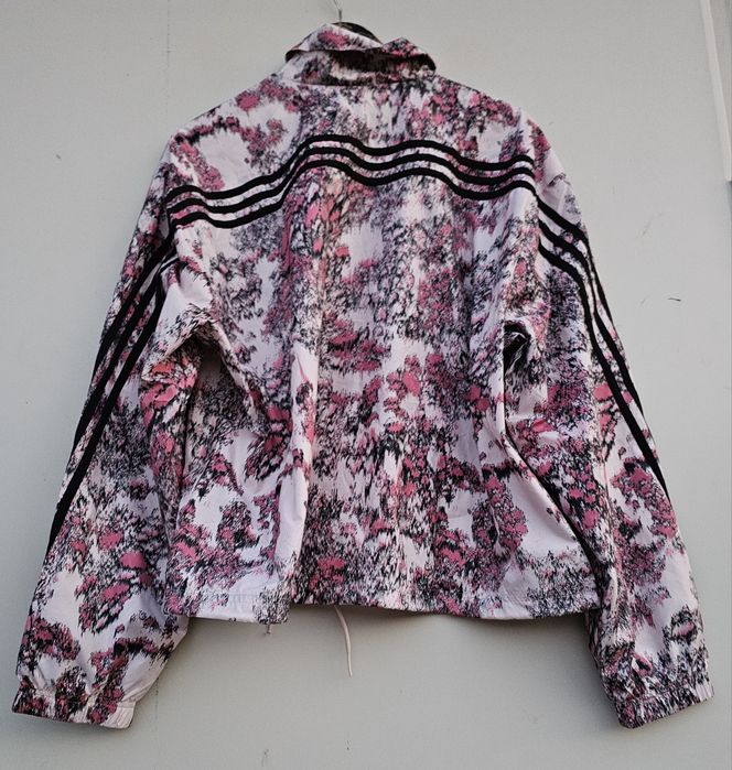 Adidas уникална оригинална дамска горница тип ветровка Л/ Хл размер