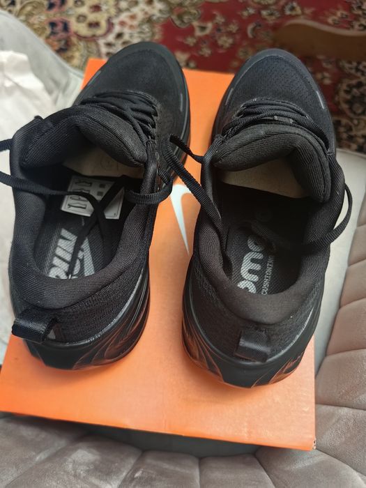 Nike Vomero Plus