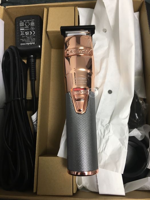 Trimer Profesional Babyliss Model nou Sigilat