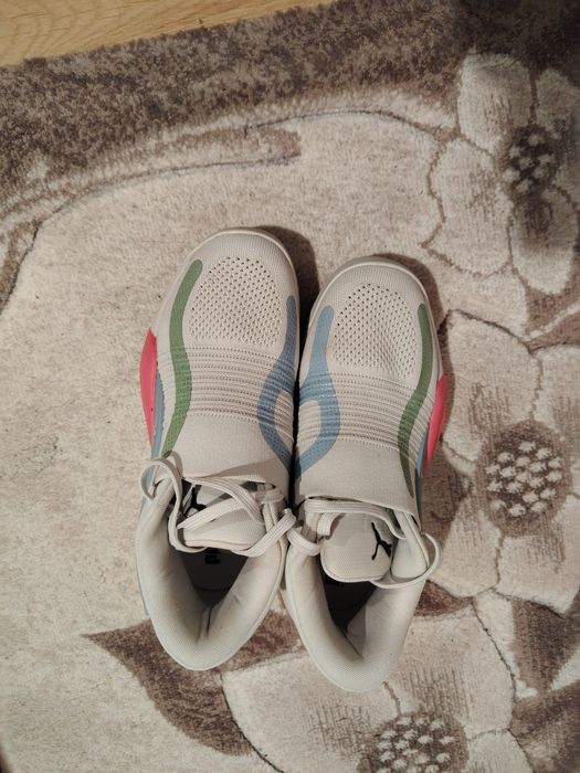 Спортни обувки, маратонки