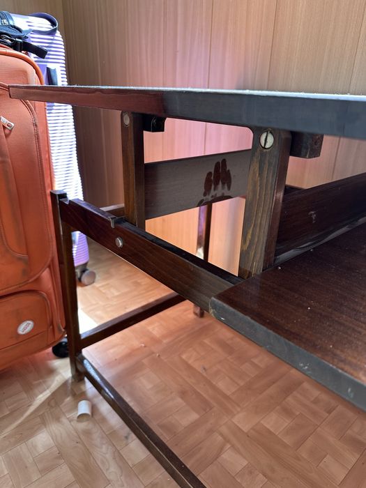 Журнальный столик