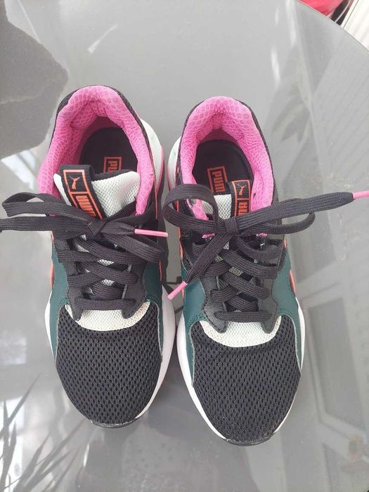 Vand adidas din plasa Puma – mar. 37, pt femei/copii