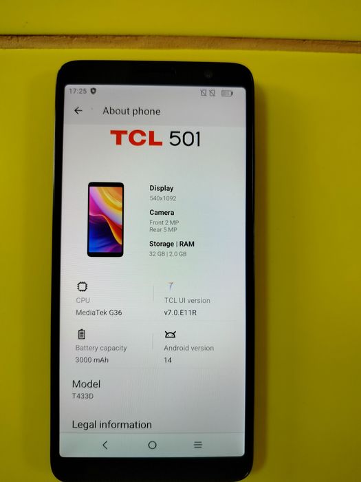 Smartphone TCL 501 nou