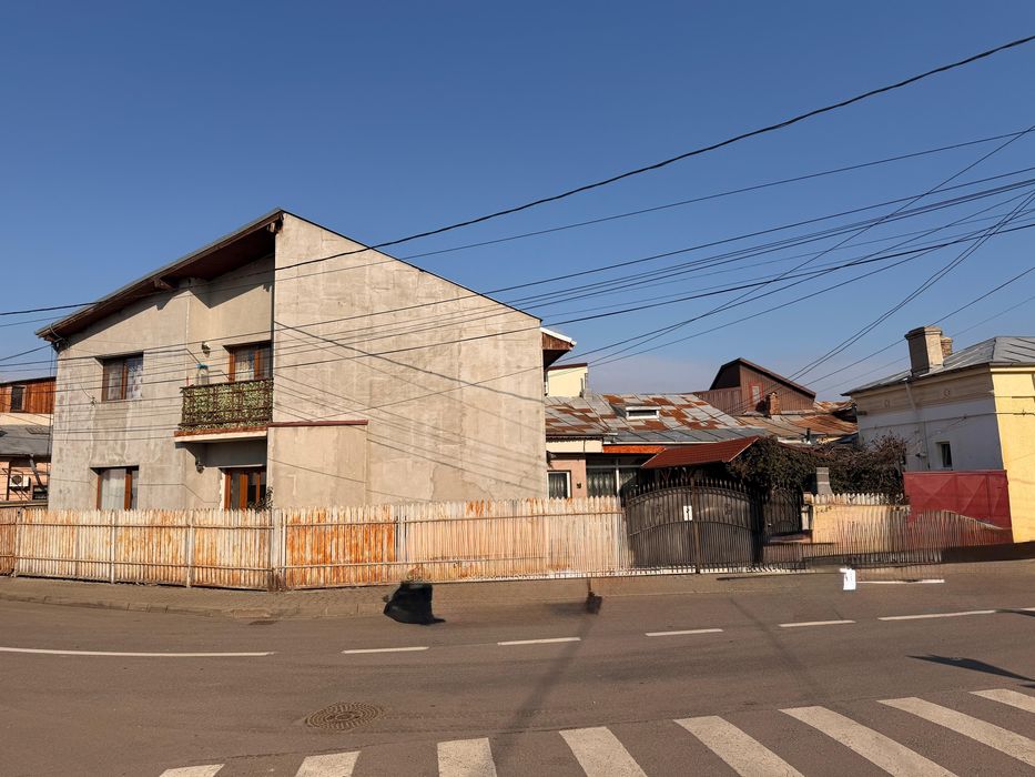 Casa de vanzare zona centrala